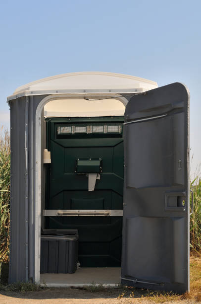 Best Portable toilet rental cost  in Alexandria, IN